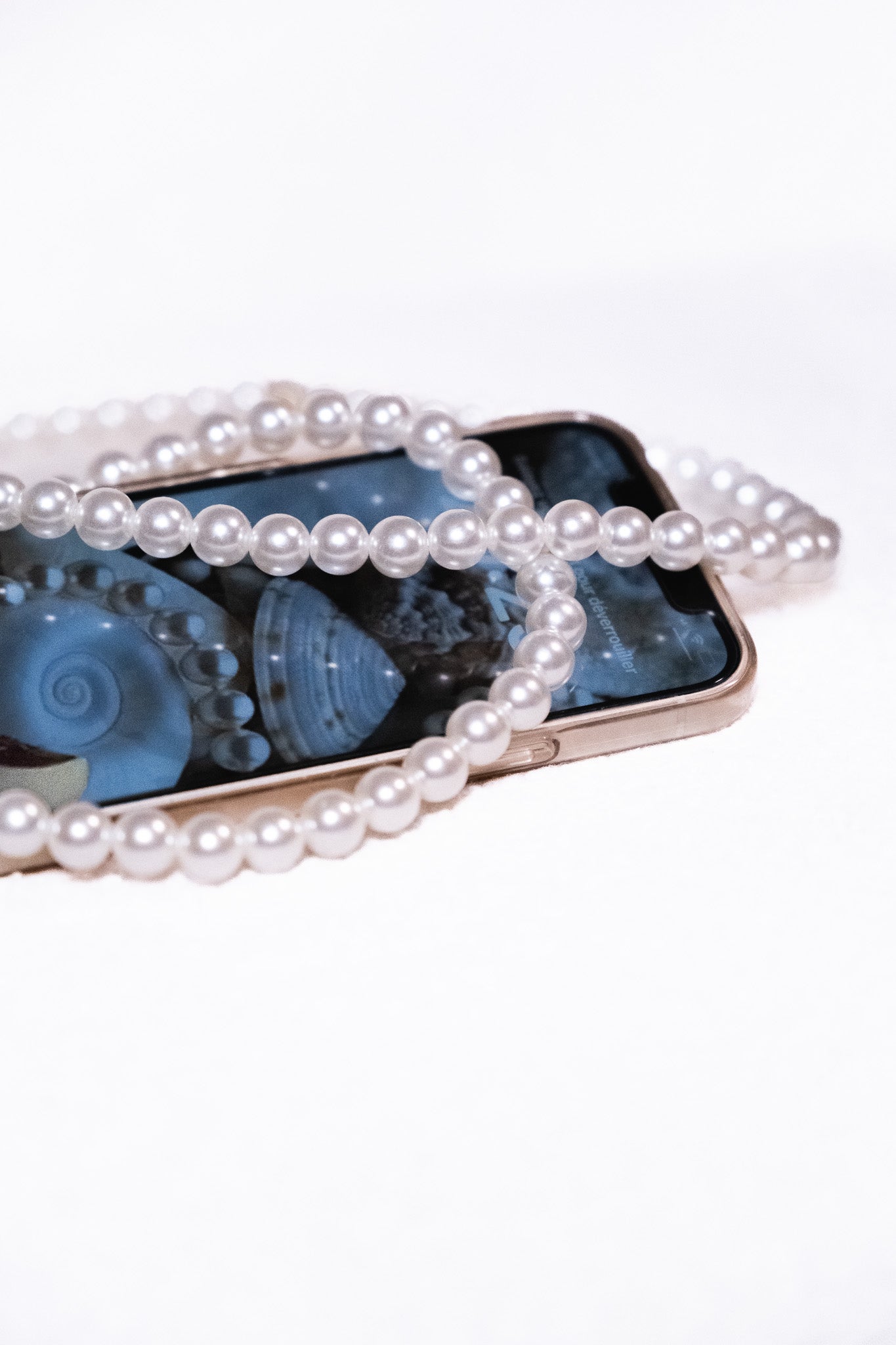 Collier téléphone perle