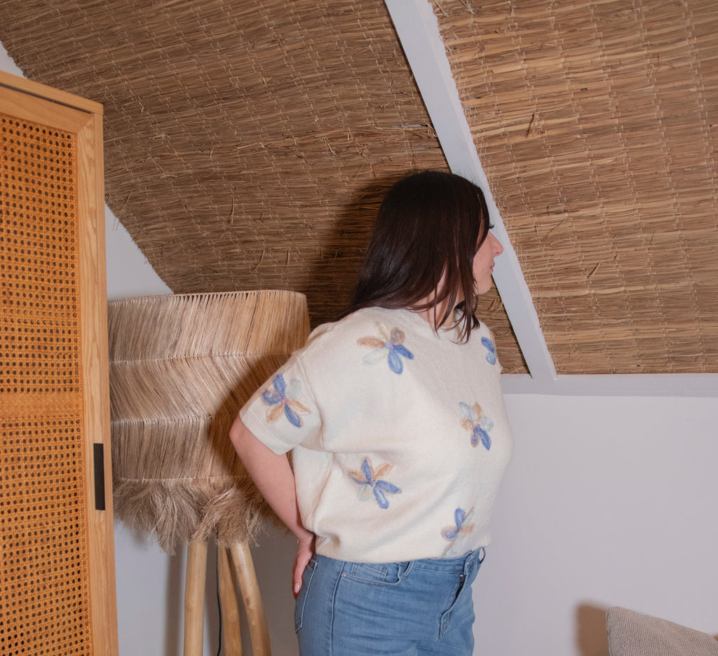 Pull Camélia